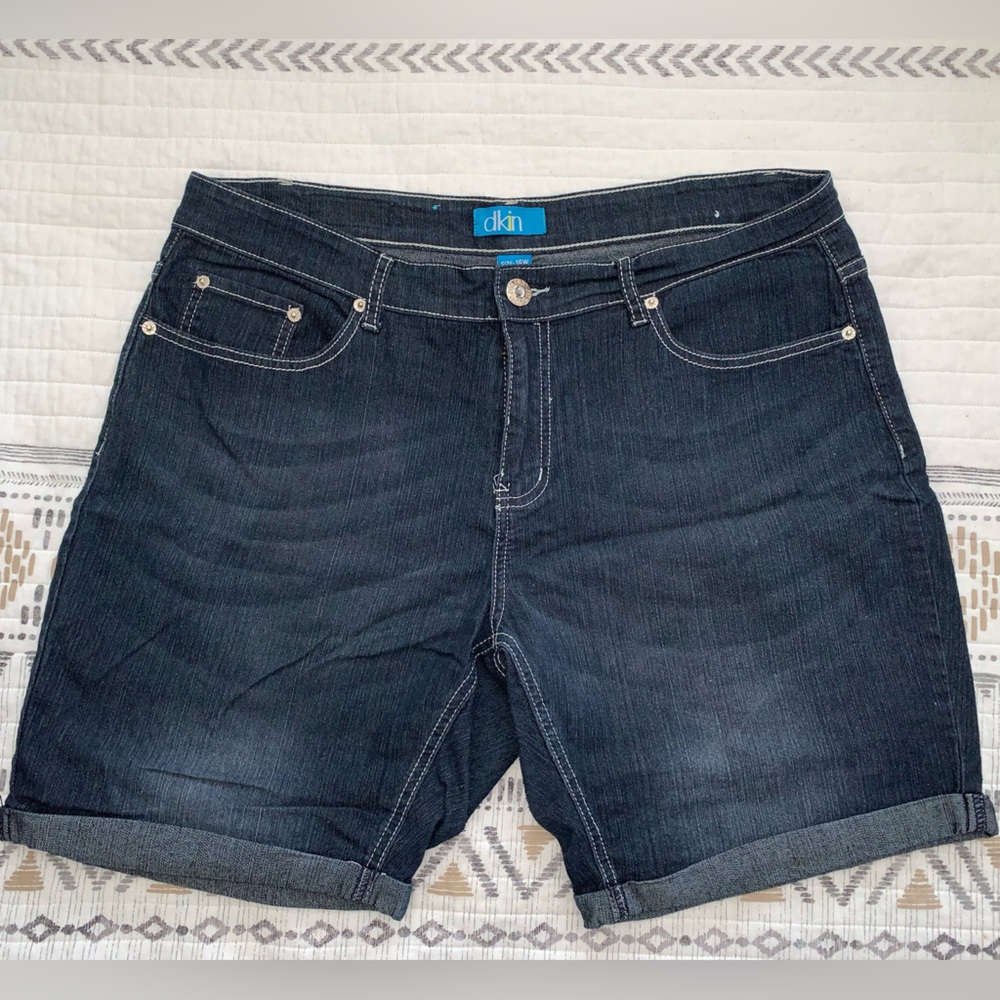 DKIN Black Denim Shorts - Size 16W